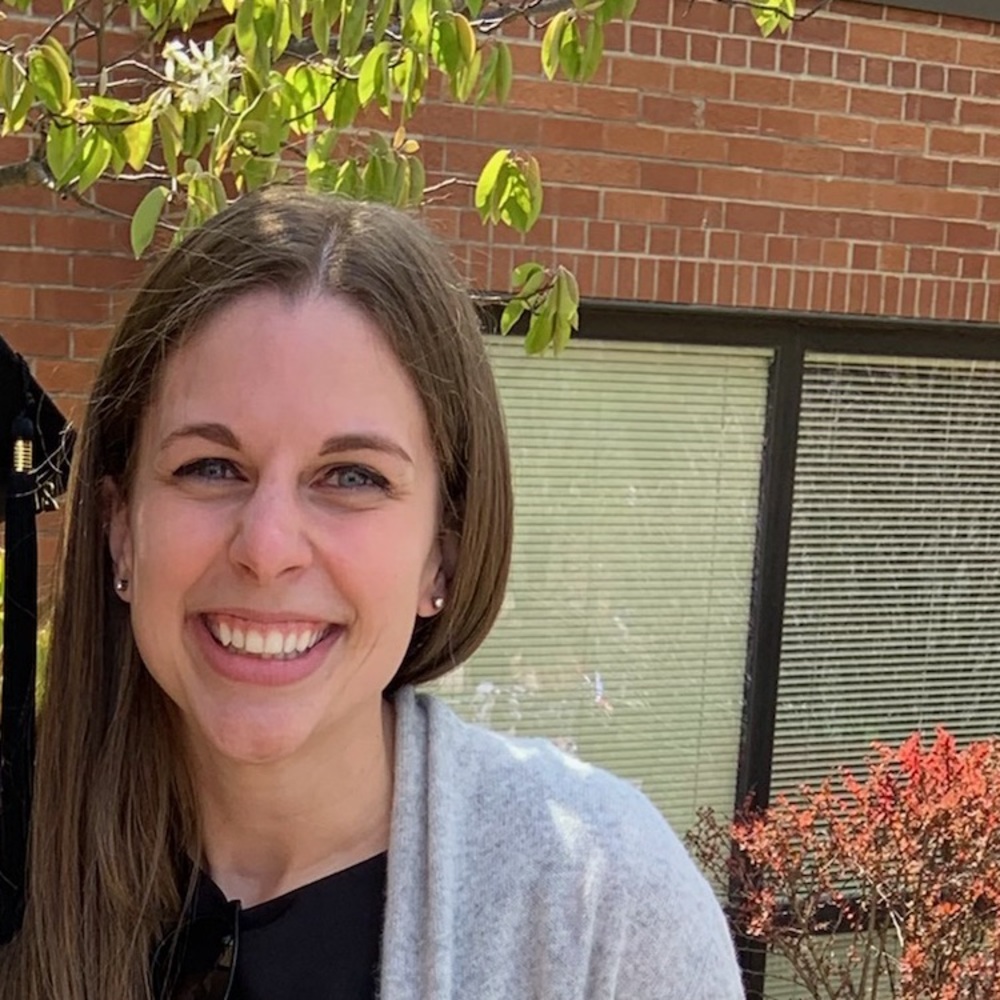 Meet your Posher, Emma